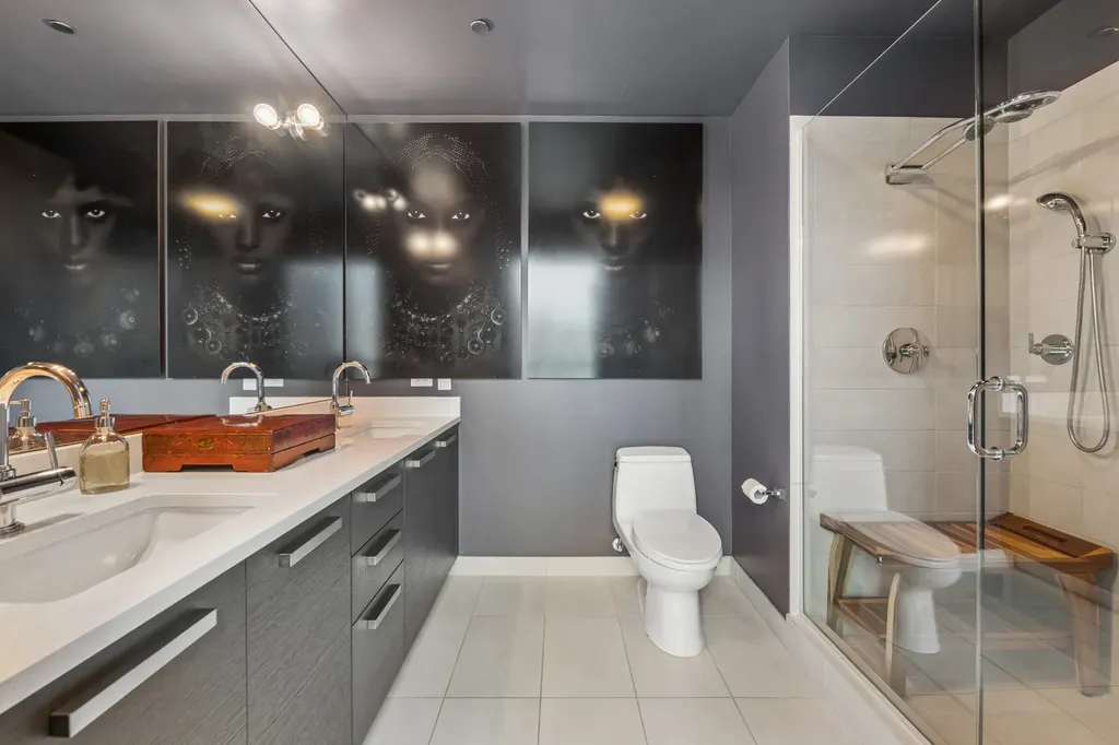 110 West Superior Street Chicago IL 60654
