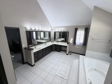 3621 Bunker Hill Drive Algonquin IL 60102