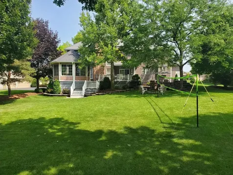 3621 Bunker Hill Drive Algonquin IL 60102