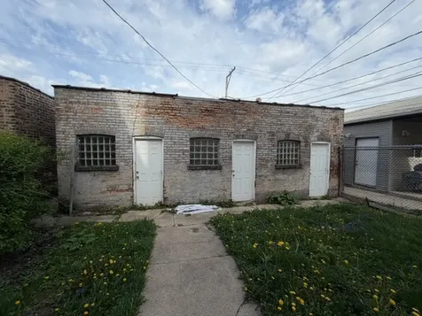11146 South Vernon Avenue Chicago IL 60628