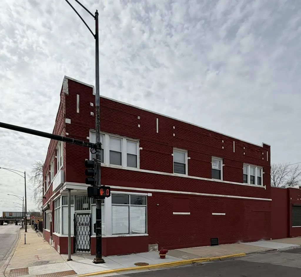 7402 South Racine Avenue Chicago IL 60636