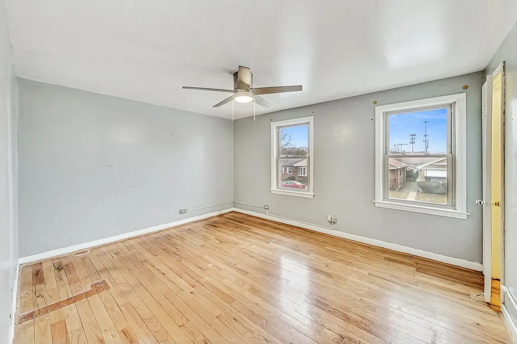 2123 West 83rd Street Chicago IL 60620