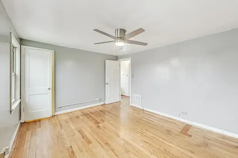 2123 West 83rd Street Chicago IL 60620