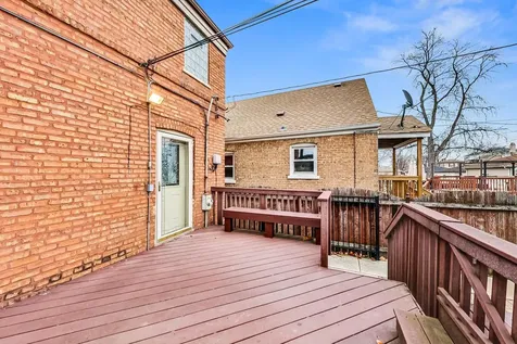 2123 West 83rd Street Chicago IL 60620
