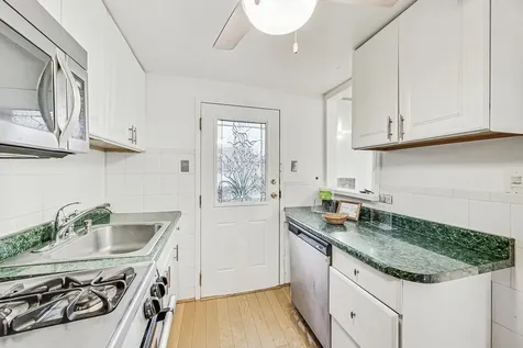 2123 West 83rd Street Chicago IL 60620