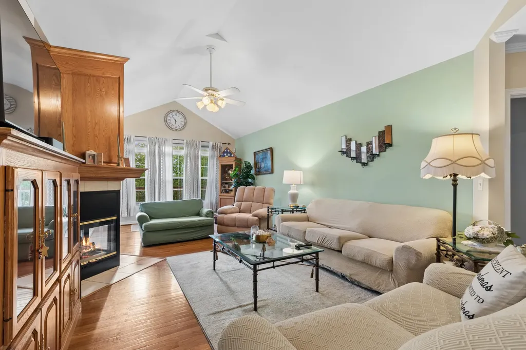 16840 South Sunset Ridge Court Lockport IL 60441