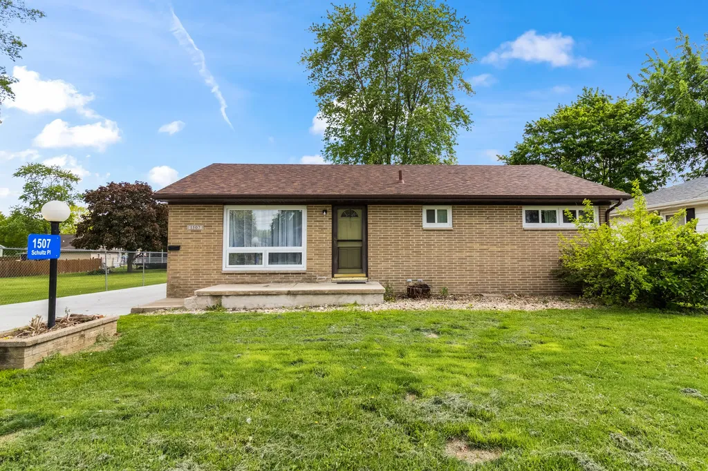 1507 Schultz Place Streator IL 61364