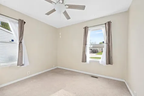 625 Lynn Avenue Romeoville IL 60446