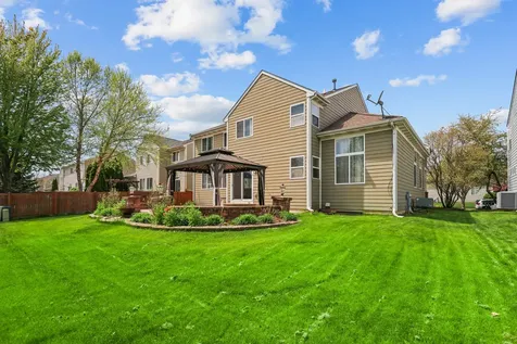 239 Pawtucket Avenue Elgin IL 60124