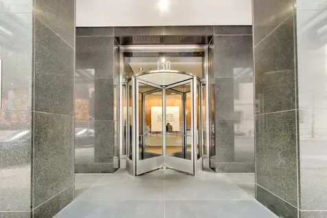130 North Garland Court Chicago IL 60602