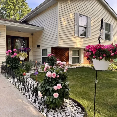 2215 Bradford Drive Wheaton IL 60189