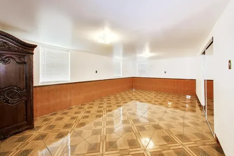 2215 Bradford Drive Wheaton IL 60189
