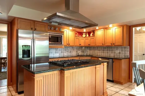 304 South Circle Drive Palatine IL 60067