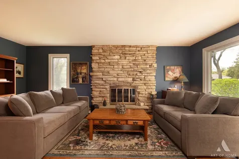 304 South Circle Drive Palatine IL 60067