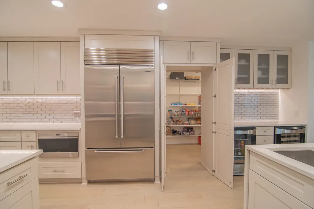 21 East Huron Street Chicago IL 60611