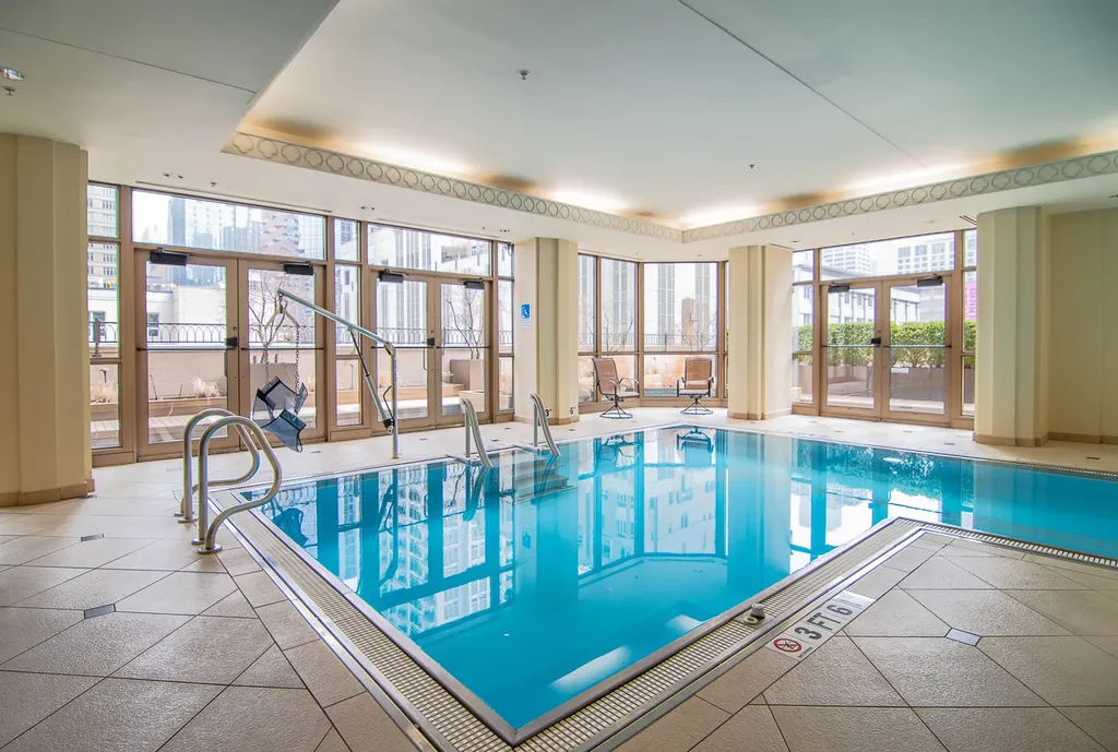 21 East Huron Street Chicago IL 60611