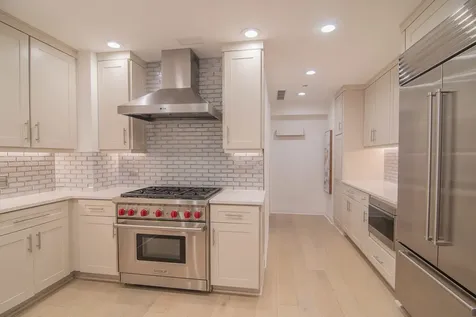 21 East Huron Street Chicago IL 60611