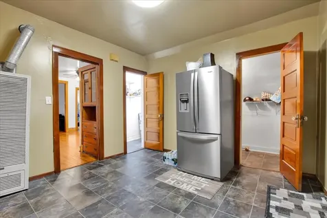 838 North Homan Avenue Chicago IL 60651