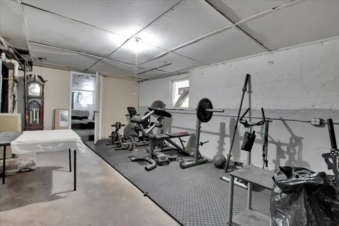 838 North Homan Avenue Chicago IL 60651