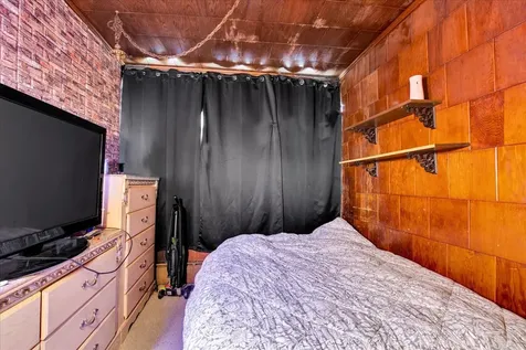 838 North Homan Avenue Chicago IL 60651