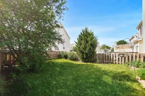 1039 Viewpoint Drive Lake In The Hills IL 60156