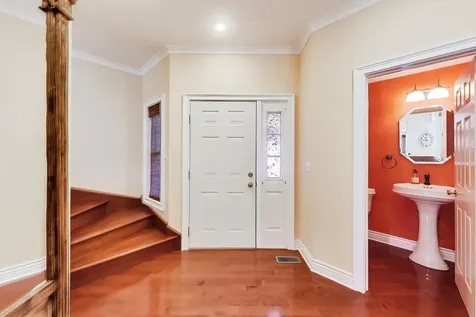 1039 Viewpoint Drive Lake In The Hills IL 60156