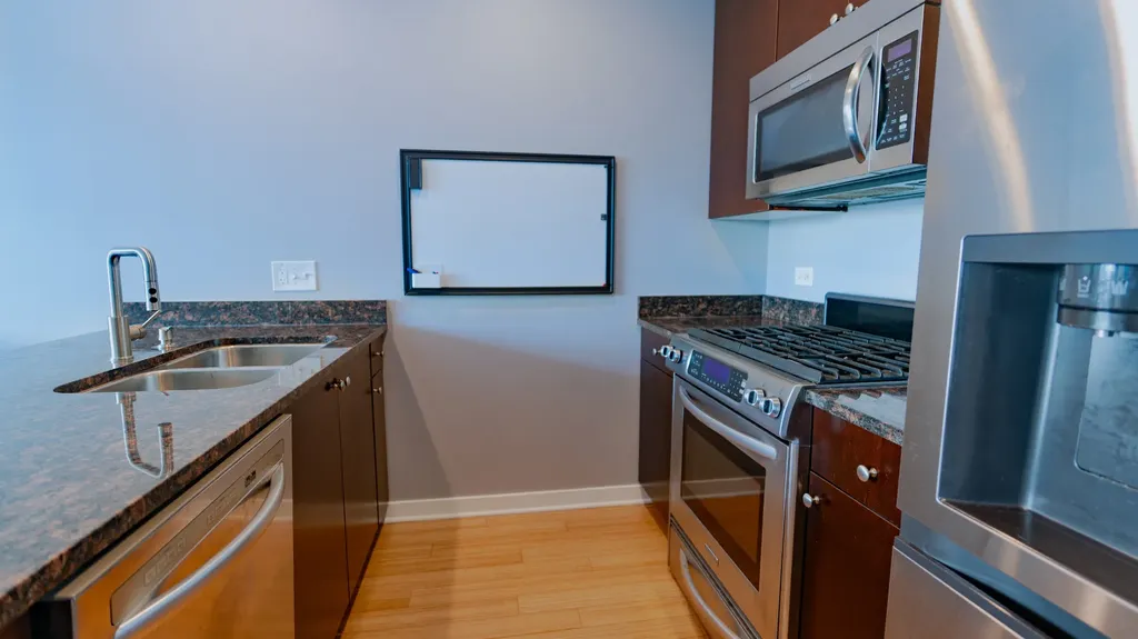 303 West Ohio Street Chicago IL 60654