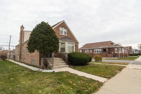 8359 South Marshfield Avenue Chicago IL 60620