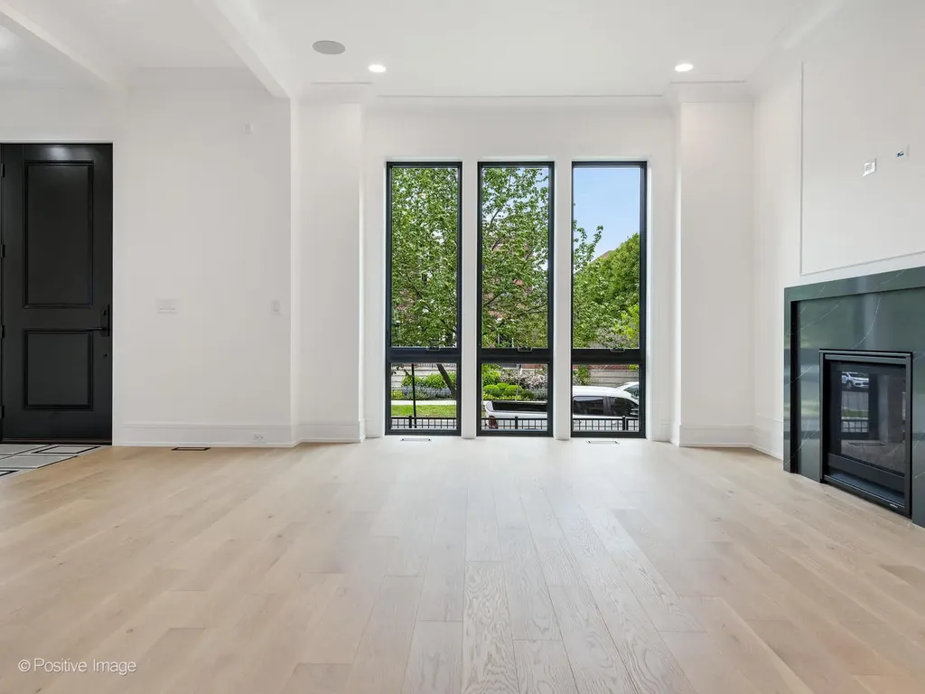 2429 North Rockwell Street Chicago IL 60647