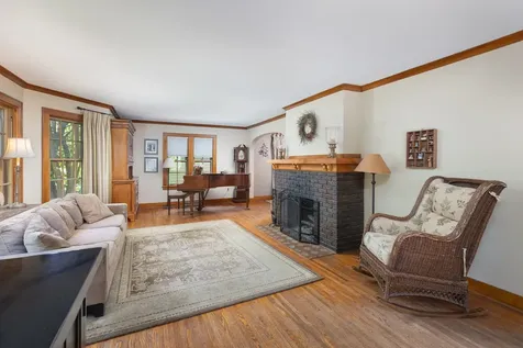 815 North Eagle Street Naperville IL 60563