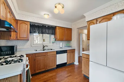 1493 Exeter Lane South Elgin IL 60177