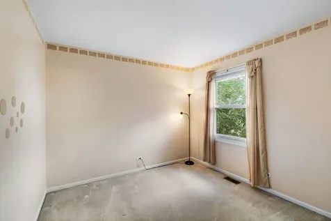 1493 Exeter Lane South Elgin IL 60177