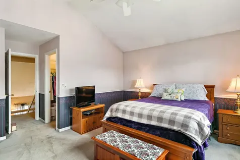 1493 Exeter Lane South Elgin IL 60177