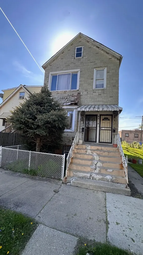 4818 South Princeton Avenue Chicago IL 60609