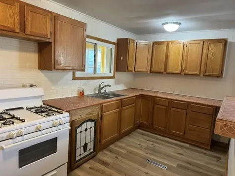 14748 South Sacramento Avenue Posen IL 60469