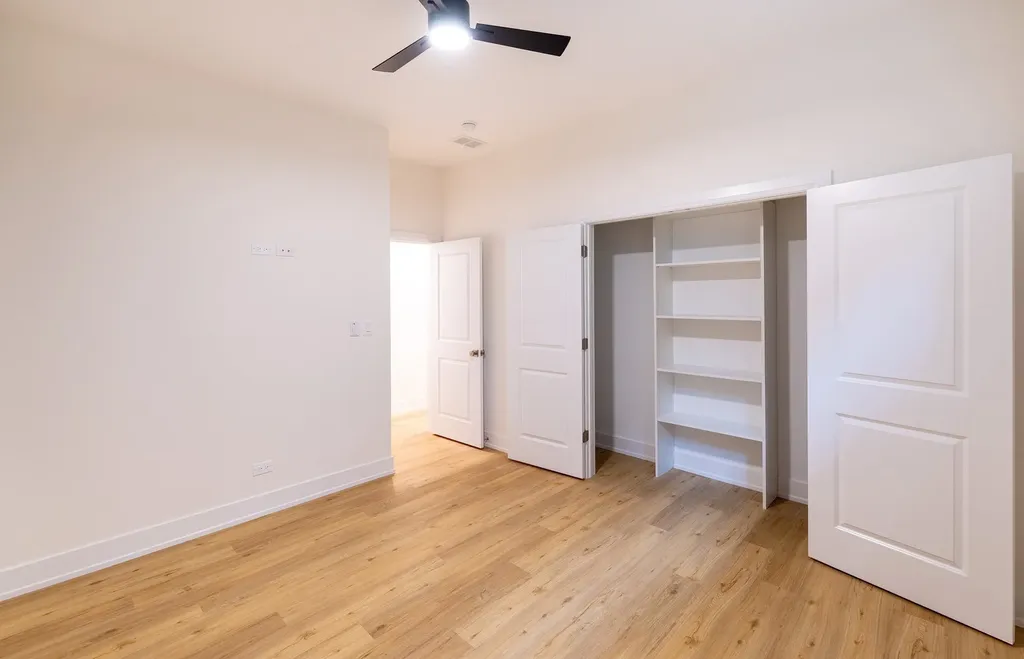 941 North Winchester Avenue Chicago IL 60622
