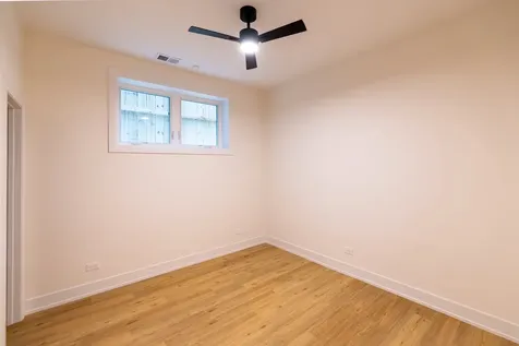 941 North Winchester Avenue Chicago IL 60622