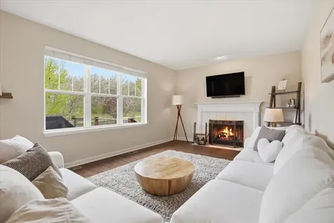 2240 Trailside Lane Wauconda IL 60084