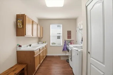 2240 Trailside Lane Wauconda IL 60084