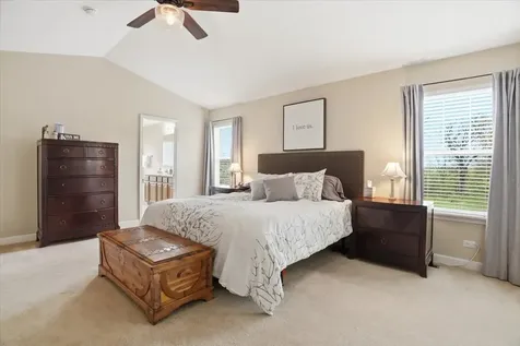 2240 Trailside Lane Wauconda IL 60084