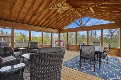 2240 Trailside Lane Wauconda IL 60084