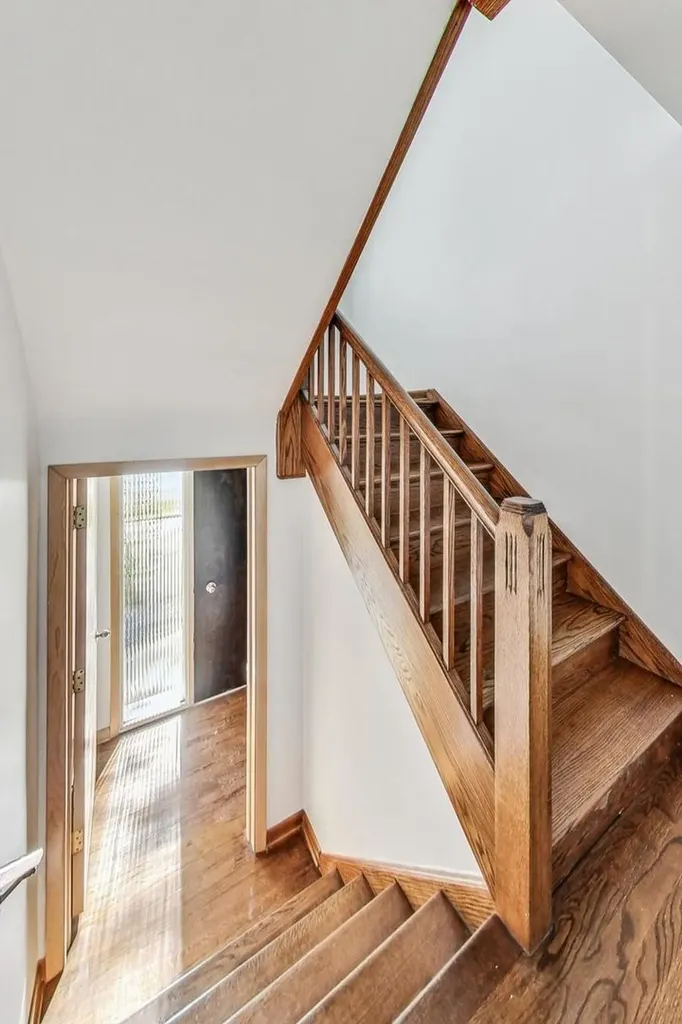 1108 Fortuna Avenue Park Ridge IL 60068