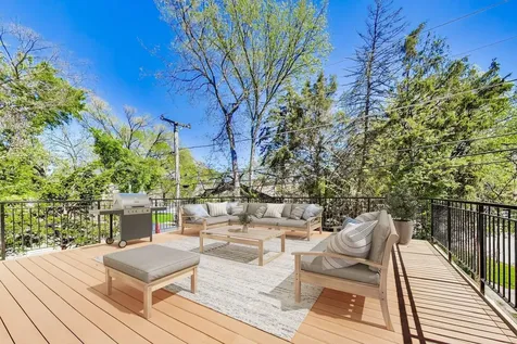 1108 Fortuna Avenue Park Ridge IL 60068