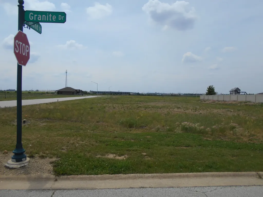 1094 Granite Drive Manteno IL 60950