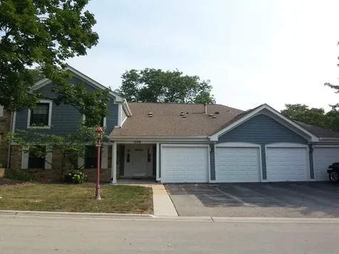 1546 Williamsburg Drive Schaumburg IL 60193
