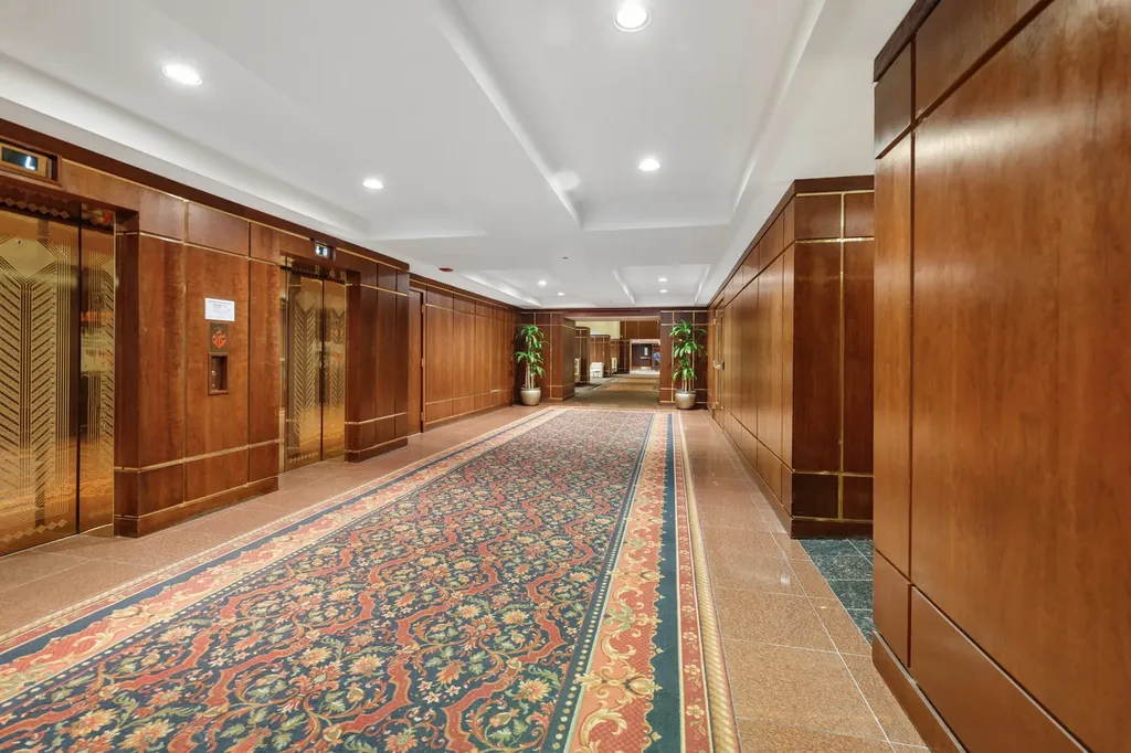 910 South Michigan Avenue Chicago IL 60605