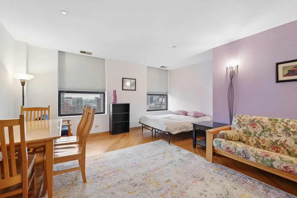 910 South Michigan Avenue Chicago IL 60605