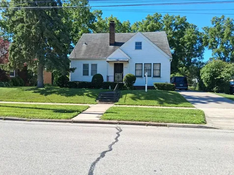 2916 20TH Avenue Rock Island IL 61201