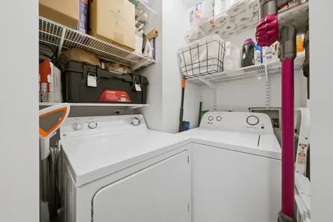 1623 West Grand Avenue Chicago IL 60622
