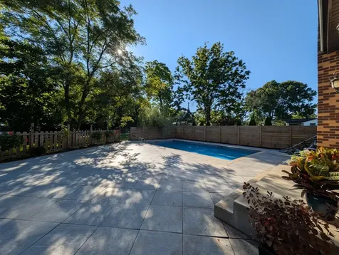 19W676 99TH Street Lemont IL 60439